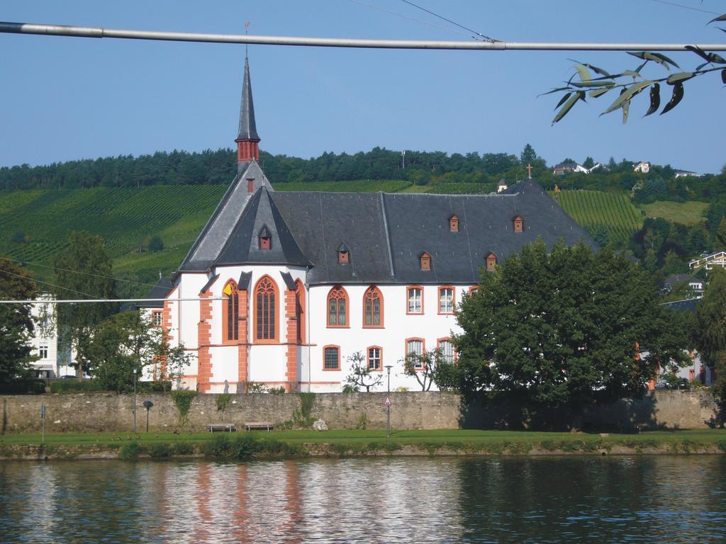 Christiana'S Wein & Art Hotel Bernkastel-Kues Exterior photo
